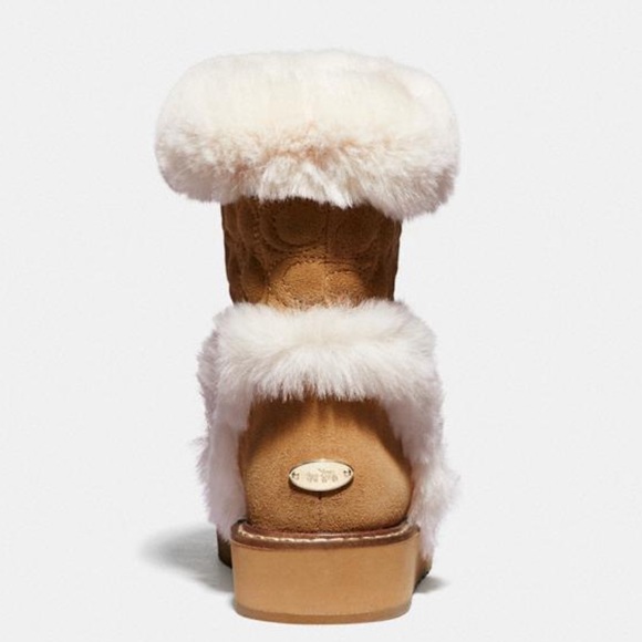 Coach Izzie boot fur HUGG style in Camel